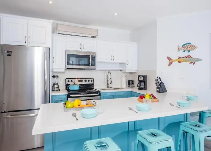 Oceanfront Veranda, Ocean Views, Free Concierge & 7-min Walk To Сasa de vacaciones Playa Flamingo