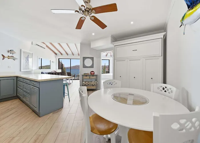 Oceanfront Veranda, Ocean Views, Free Concierge & 7-min Walk To *