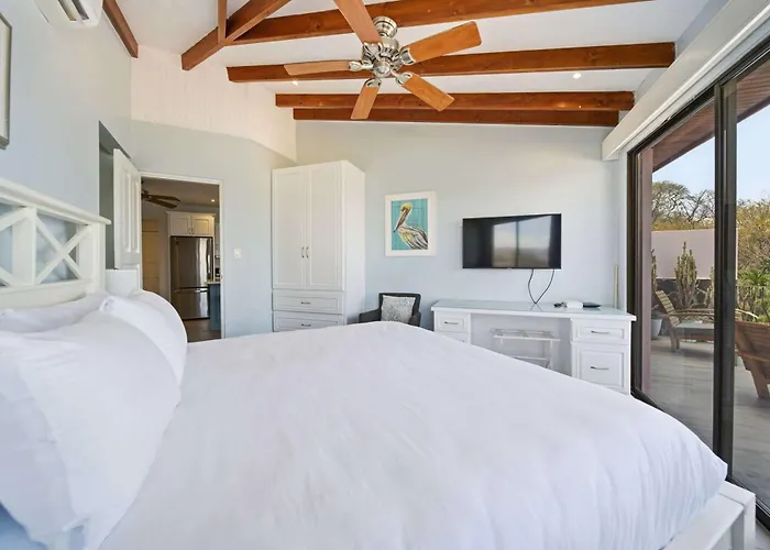 Oceanfront Veranda, Ocean Views, Free Concierge & 7-min Walk To